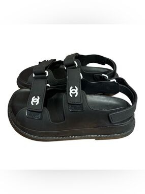 CHANEL SS19 Rubber Dad Chunky Flatform Velcro Flat Sandals 38